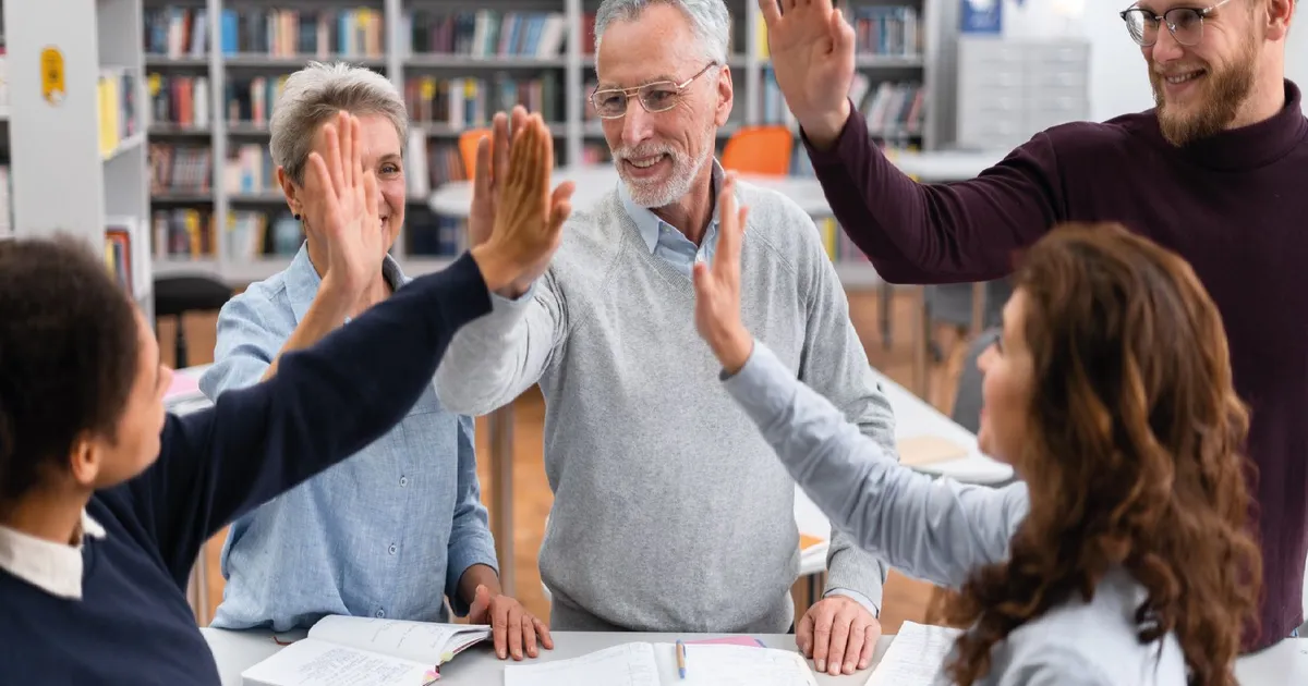 Nuevos alcances pensionales favorecen a profesores vinculados bajo el Decreto 1278